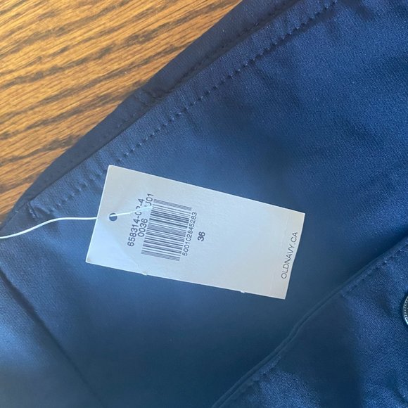 StretchTech Chino Shorts for Men -- 9-inch inseam - Picture 4 of 5